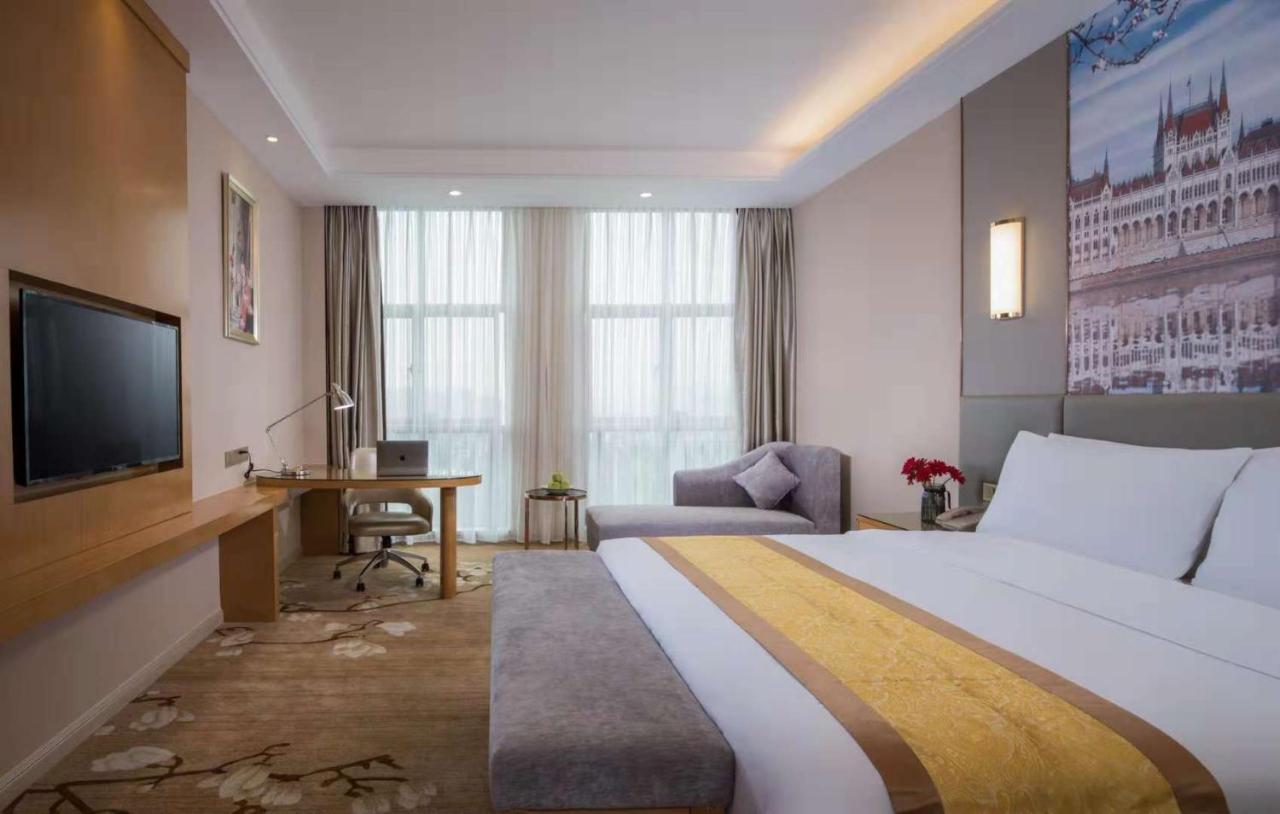 Vienna International Hotel Zhejiang Wuyi Hushan Extérieur photo