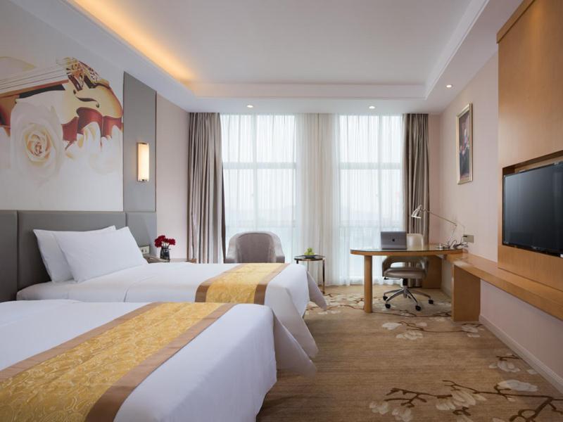 Vienna International Hotel Zhejiang Wuyi Hushan Extérieur photo